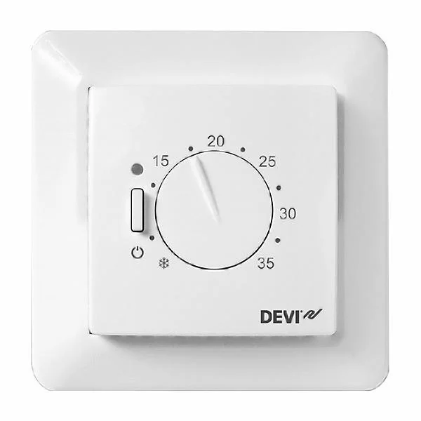 Терморегулятор DEVIreg 530 з датчиком підлоги 5...45 °С, 15A
