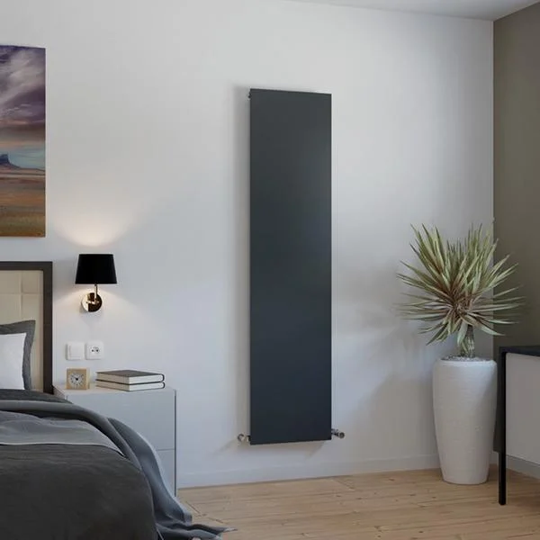 Радиатор дизайнерський Rastas Verona Black Matt 1800×450 мм
